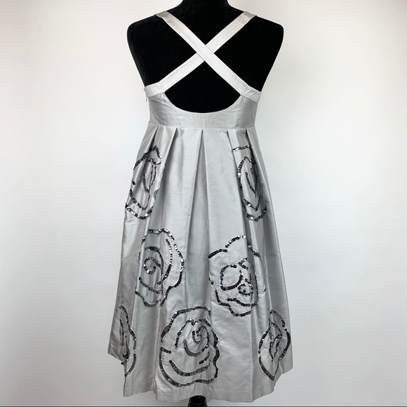 🌟SALE🌟NWT Silver Silk Dress | Size 4 - Picture 5 of 9